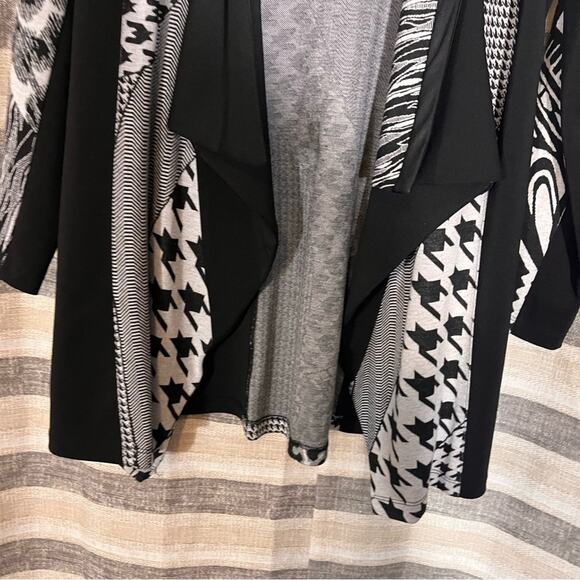Lana Lee Black And Gray Cardigan Size Small - Picture 4 of 8